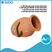 Load image into Gallery viewer, Sudo Dokan / Tako Pot Ceramic Decoration Fish &amp; Aquatic