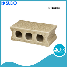 Load image into Gallery viewer, Sudo Dokan / Tako Pot Ceramic Decoration Fish &amp; Aquatic